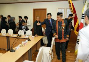 인도네시아 아체주의 왕(HRH Dymm Tuanku Muhammad(1) Zn Sultan of Atjeh) 지구 방문